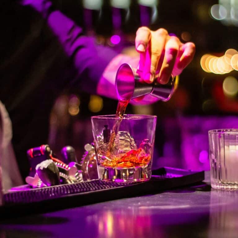 bar