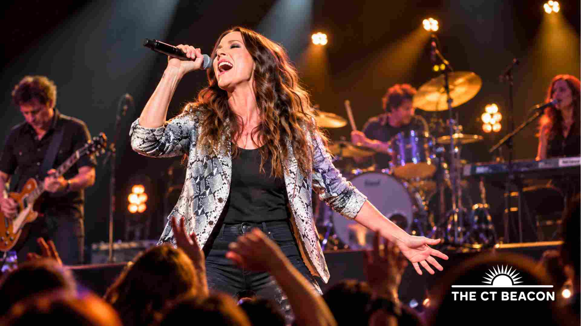 Alanis Morissette Opens Mohegan Suns 30th Birthday Celebration With an Arena Show