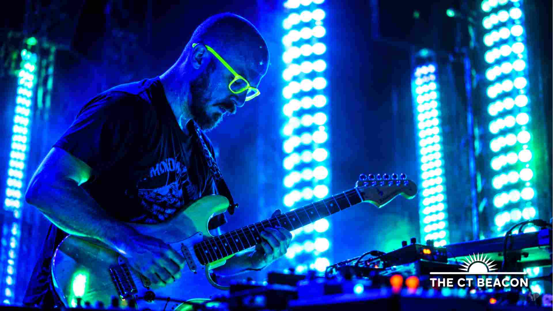 Eclectic Electric The Forest Room and The Kosmographers Turn Oasis Into a Three-Genre Experiment