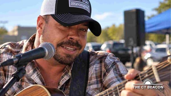 The Pioneer Fundraiser Brings a New IPA Live Music and a Community Cause to Outer Light